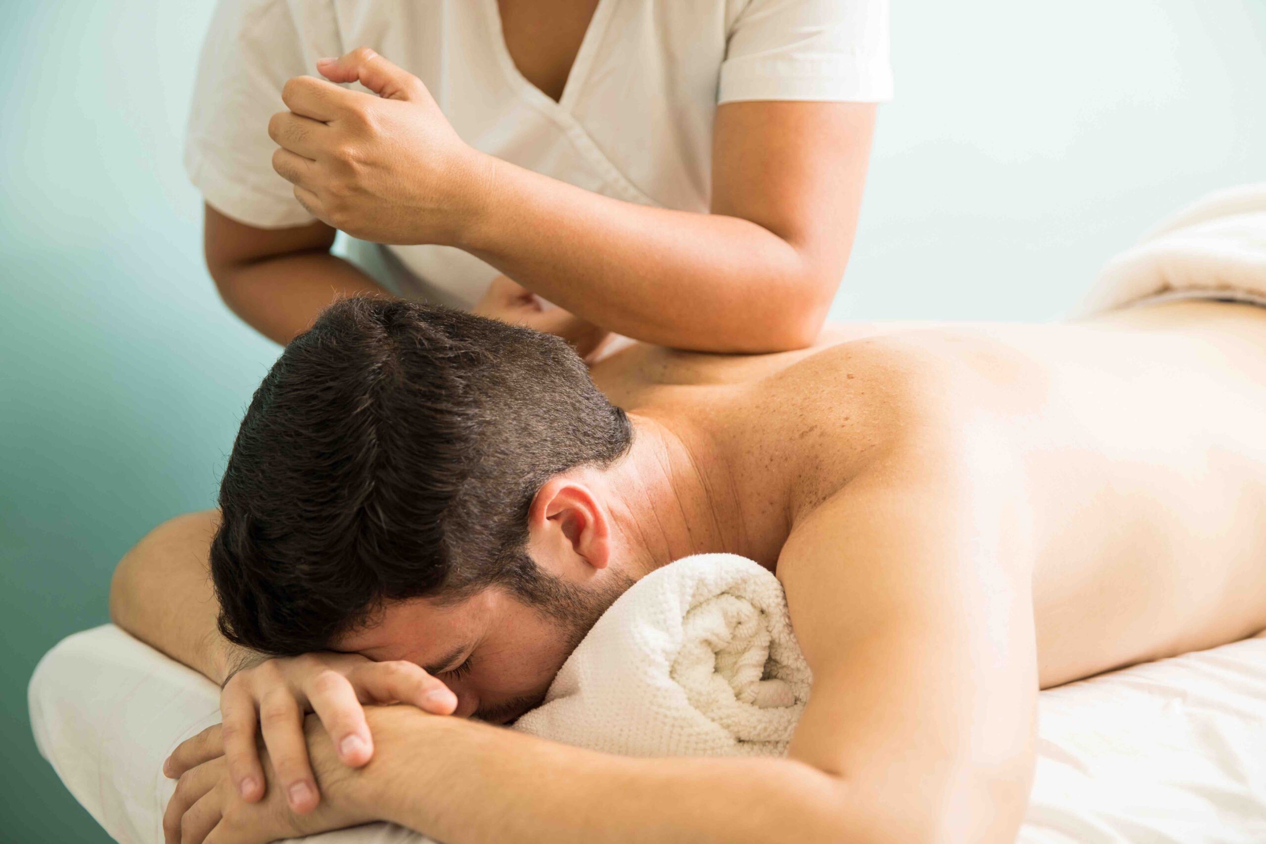 What to know before getting a lomi lomi massage